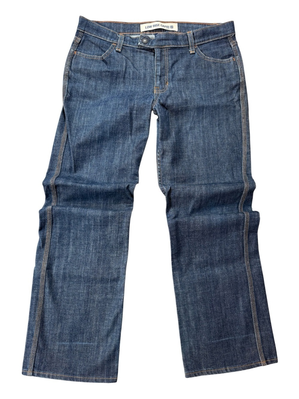 Vtg Y2K 2003 Gap low-rise capri jeans in a classic dark wash blue denim size 10
